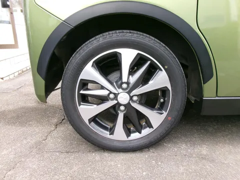 Mitsubishi eK X Space