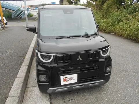 Mitsubishi Delica Mini