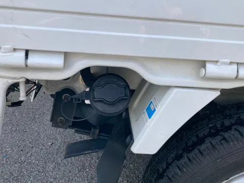 Mazda Scrum Truck