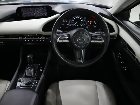 Mazda MAZDA3 Sedan