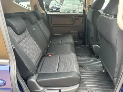 Honda Freed Plus
