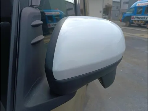 Toyota Pixis Mega