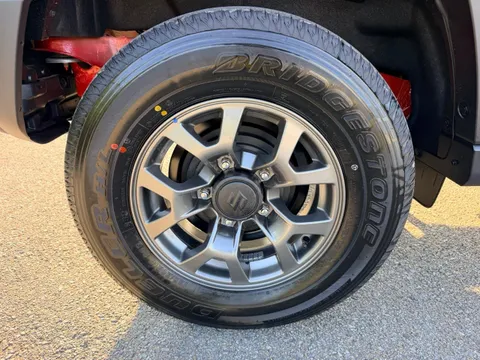 Suzuki Jimny Nomade