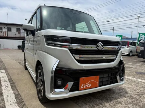Suzuki Spacia Custom