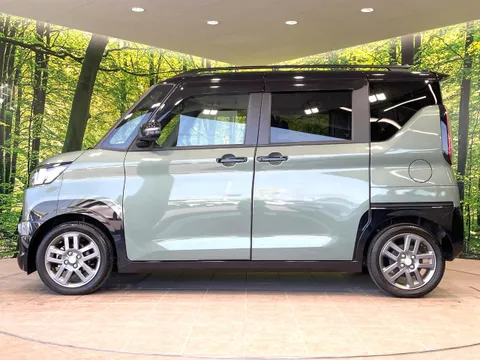 Mitsubishi Delica Mini