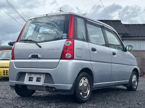 Subaru Pleo