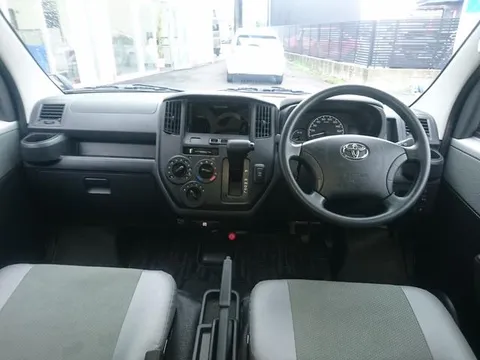 Toyota TownAce Van