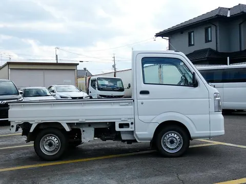 Mazda Scrum Truck
