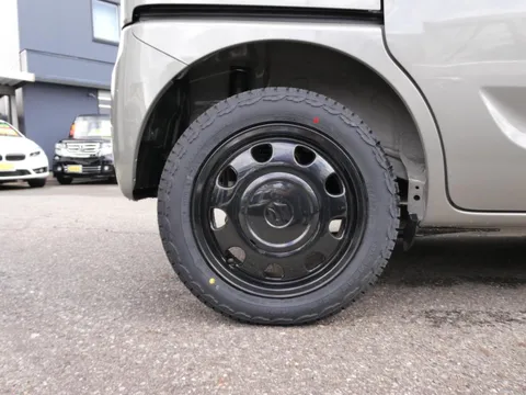 Suzuki Spacia Base