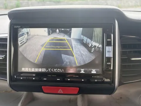 Honda N-BOX Plus