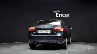 Renault SM3