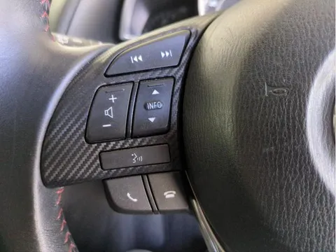Mazda Axela Sport