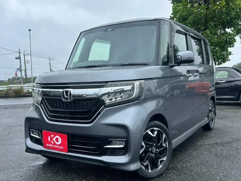 Honda N-BOX Custom