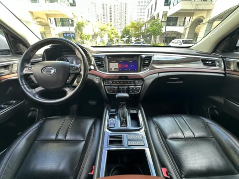 Gac GS8