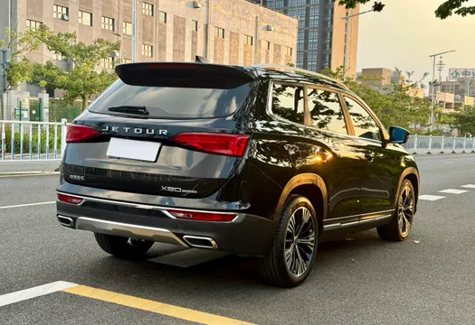 Jetour X90