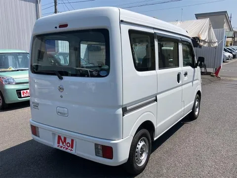 Nissan Clipper