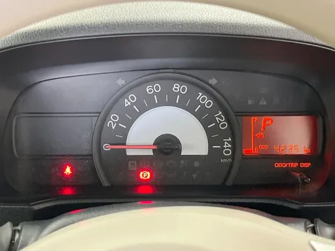 Daihatsu Mira Tocot