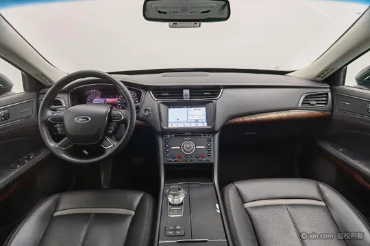 Ford Taurus