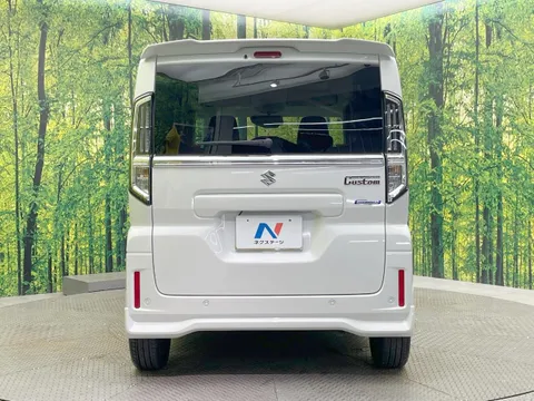 Suzuki Spacia Custom