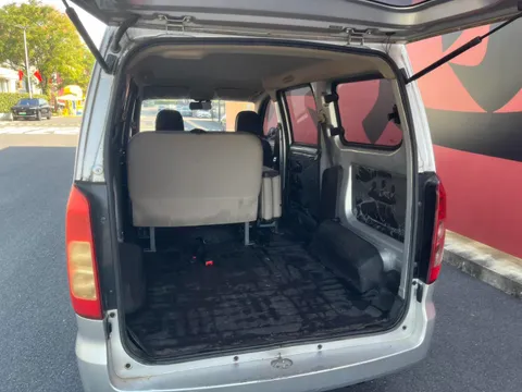 Wuling Hongguang V