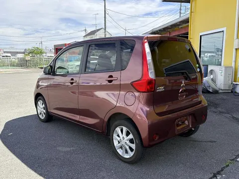 Mitsubishi eK Wagon