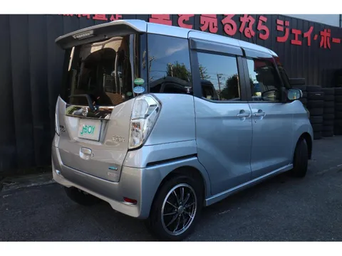 Nissan Dayz Roox