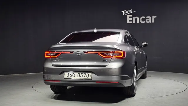 Renault Talisman (SM6)