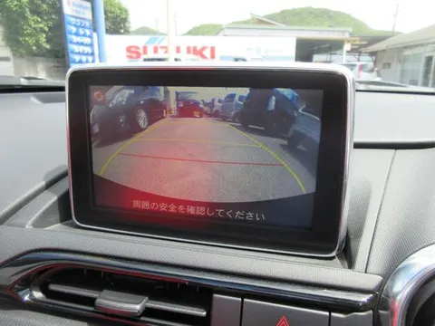 Mazda MX-5 (Roadster)