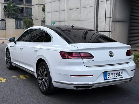 Volkswagen CC