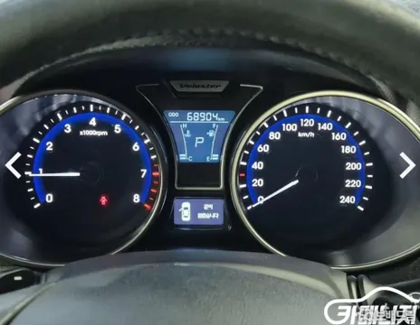 Hyundai Veloster