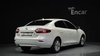 Renault SM3