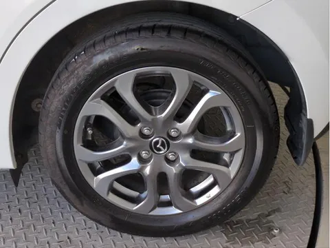 Mazda Mazda2 (Demio)