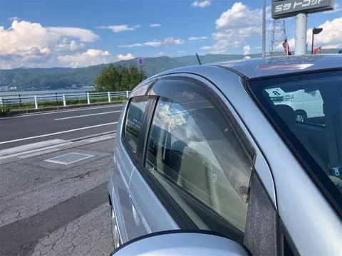 Subaru R2