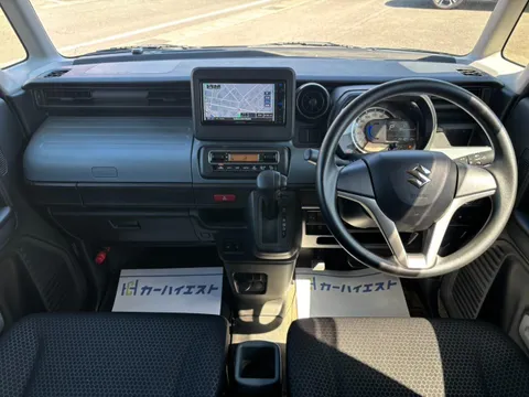 Suzuki Spacia Base
