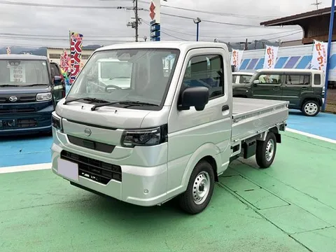 Nissan Clipper Truck