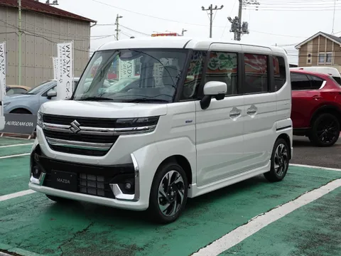 Suzuki Spacia Custom