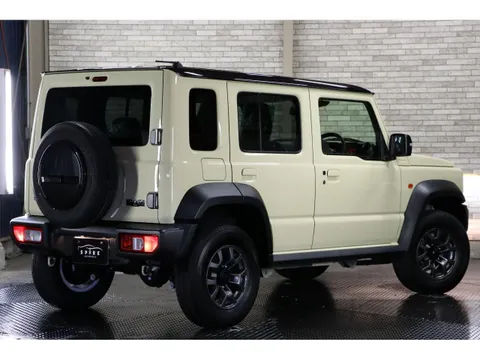 Suzuki Jimny Nomade