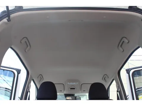 Mitsubishi eK X