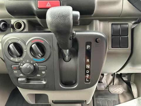 Nissan Clipper