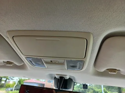 Honda N-BOX Slash