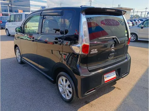 Mitsubishi eK Custom