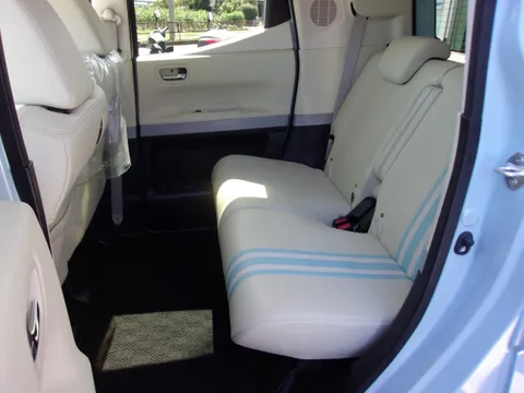 Honda N-BOX Slash