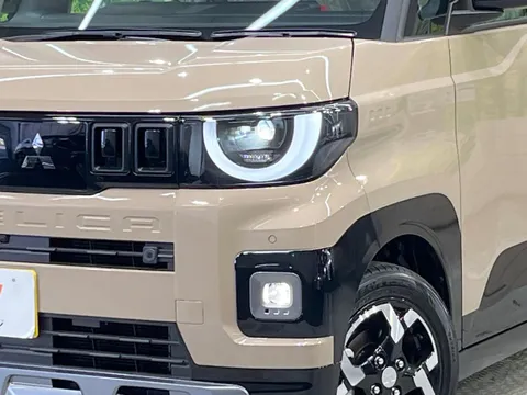 Mitsubishi Delica Mini