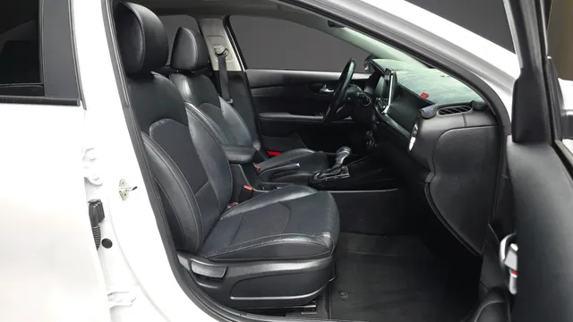 Kia Cerato (K3)