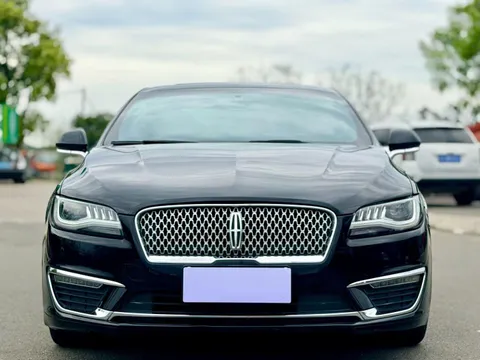 Lincoln MKZ