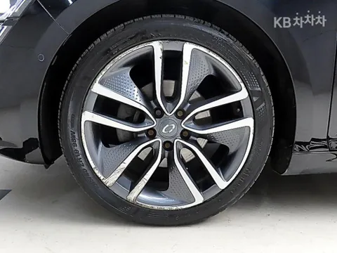 Renault Talisman (SM6)