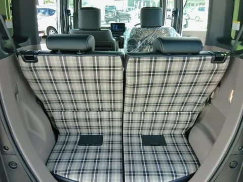 Honda N-BOX Joy