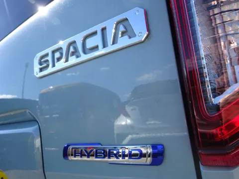 Suzuki Spacia