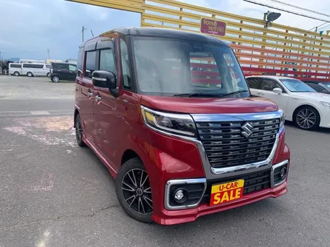 Suzuki Spacia Custom