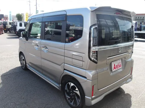 Suzuki Spacia Custom
